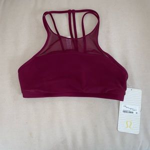 Lululemon sport bra 10/10 size 6